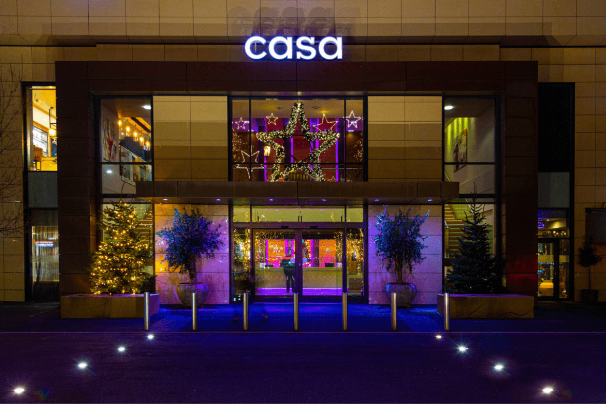 Casa Hotel Festive All Decked out