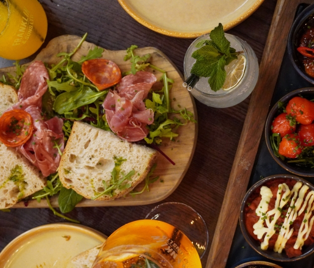 Bottomless Brunch at Casa