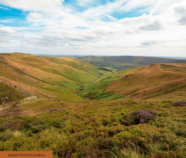 Peak District Walks in Derbyshire photo by Marian Florinel Condruz